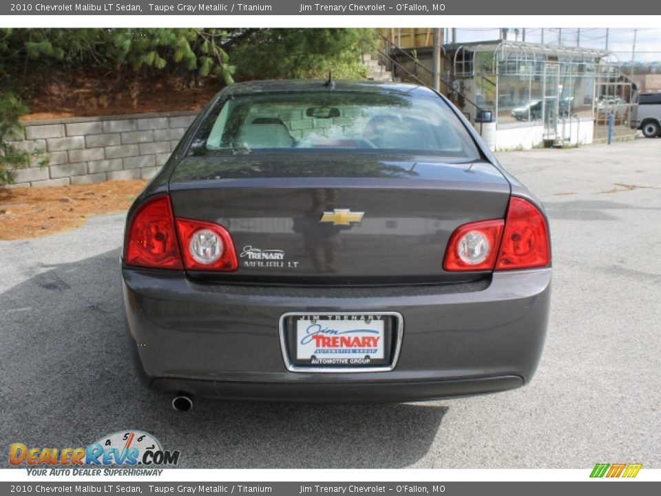 2010 Chevrolet Malibu LT Sedan Taupe Gray Metallic / Titanium Photo #6