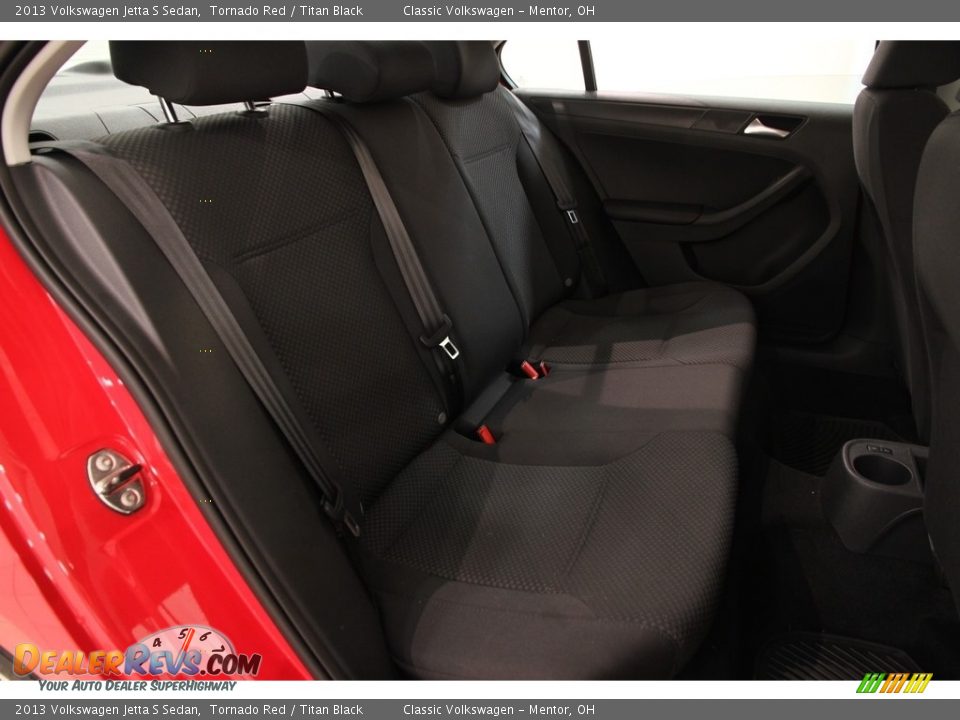 2013 Volkswagen Jetta S Sedan Tornado Red / Titan Black Photo #11