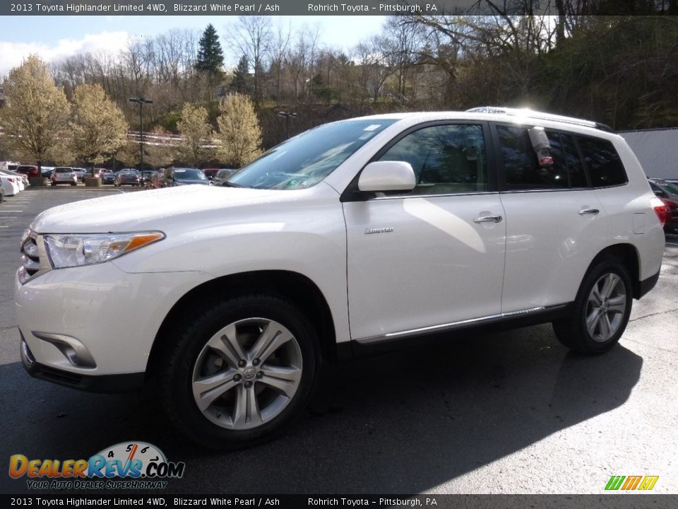 2013 Toyota Highlander Limited 4WD Blizzard White Pearl / Ash Photo #3