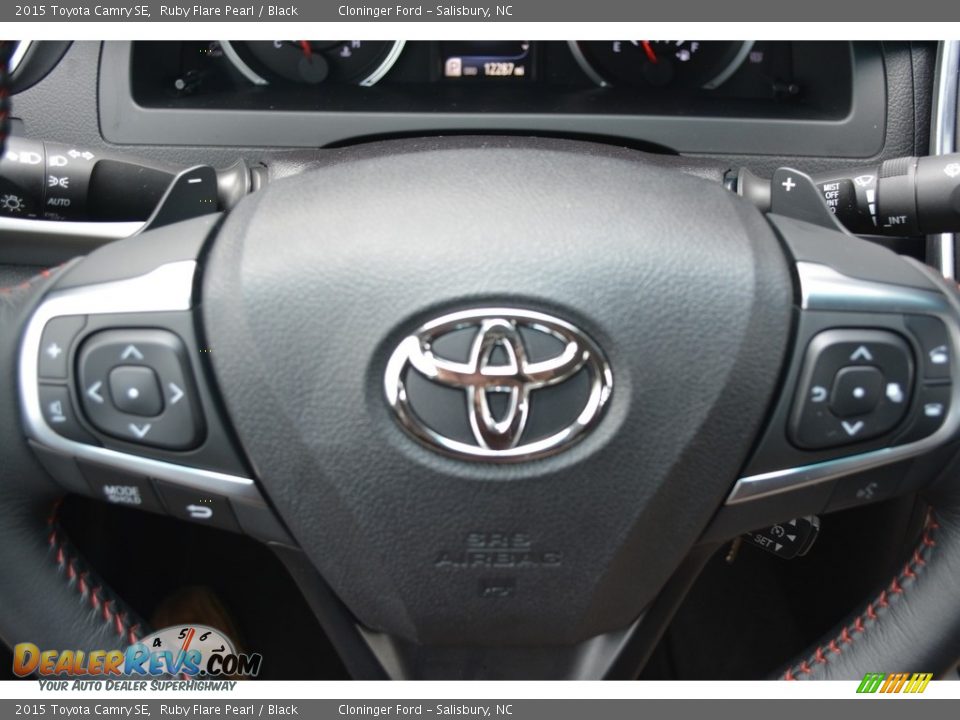 2015 Toyota Camry SE Ruby Flare Pearl / Black Photo #21