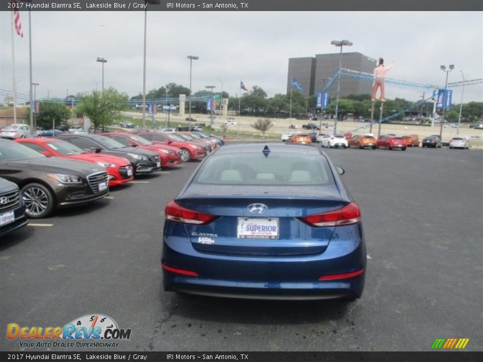 2017 Hyundai Elantra SE Lakeside Blue / Gray Photo #6
