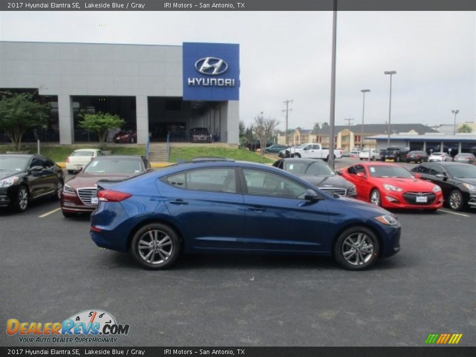 2017 Hyundai Elantra SE Lakeside Blue / Gray Photo #10
