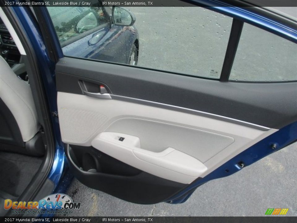2017 Hyundai Elantra SE Lakeside Blue / Gray Photo #13