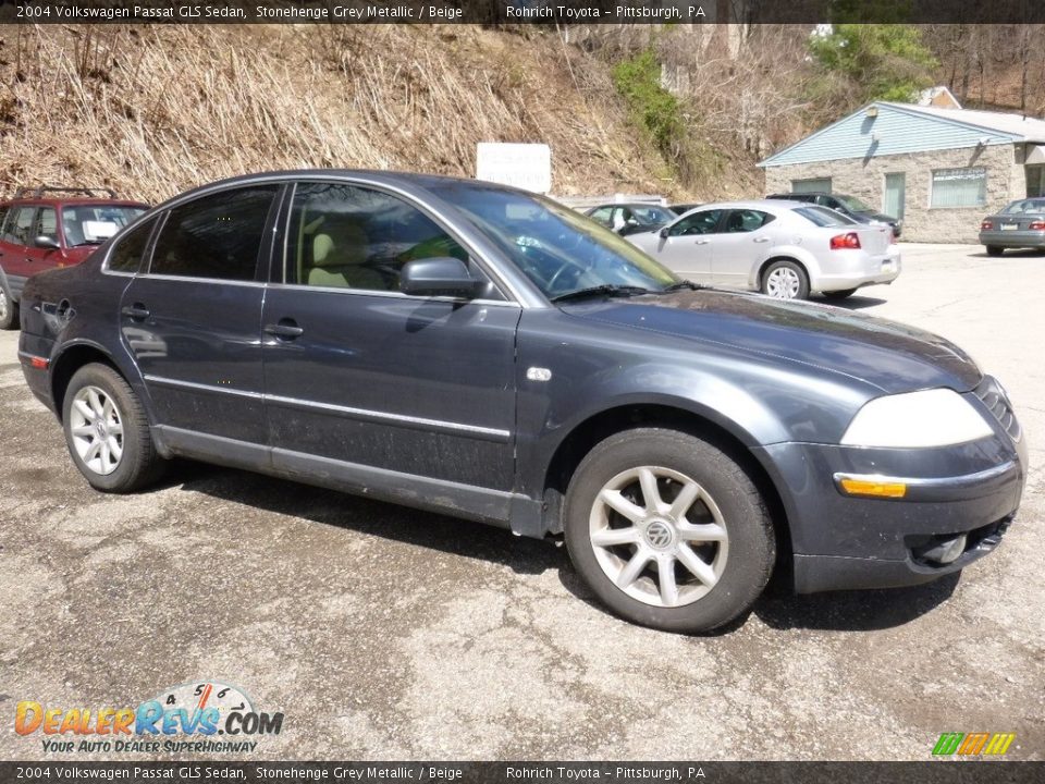 2004 Volkswagen Passat GLS Sedan Stonehenge Grey Metallic / Beige Photo #1