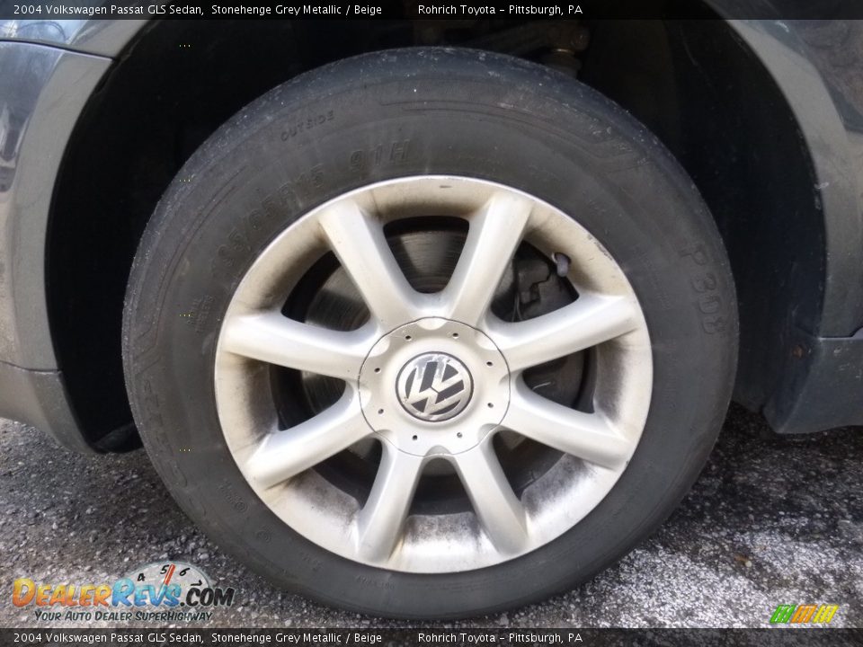 2004 Volkswagen Passat GLS Sedan Stonehenge Grey Metallic / Beige Photo #9