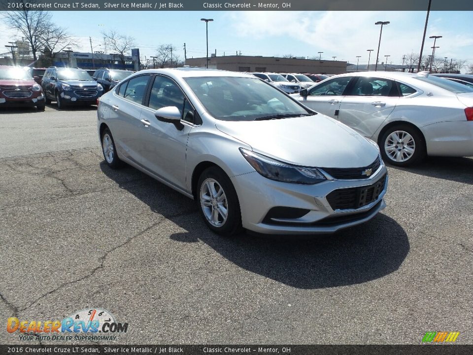 2016 Chevrolet Cruze LT Sedan Silver Ice Metallic / Jet Black Photo #3