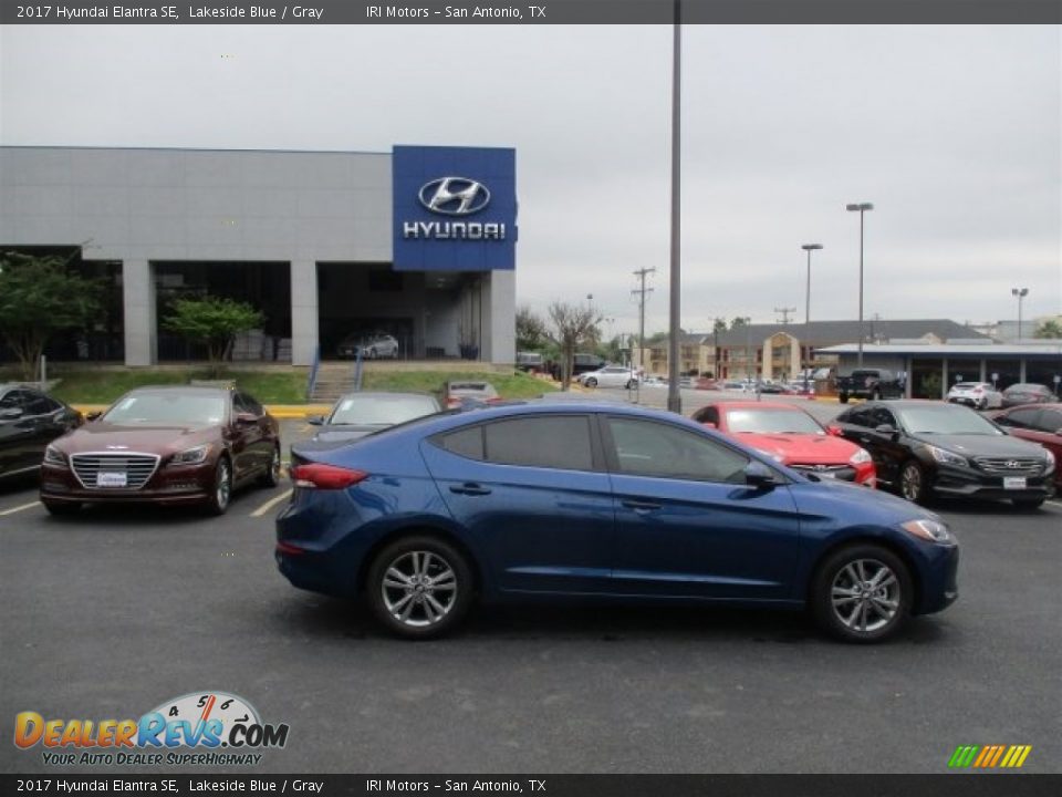 2017 Hyundai Elantra SE Lakeside Blue / Gray Photo #8