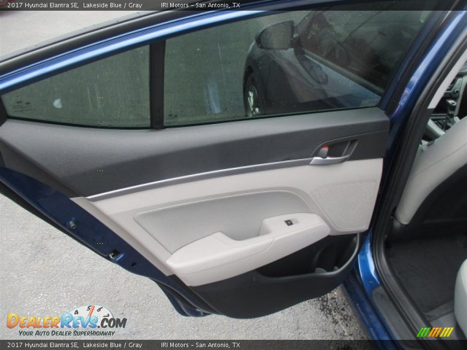 2017 Hyundai Elantra SE Lakeside Blue / Gray Photo #15