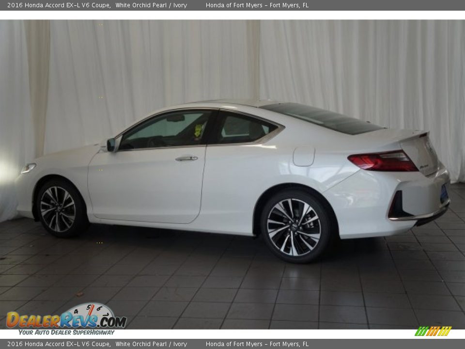 2016 Honda Accord EX-L V6 Coupe White Orchid Pearl / Ivory Photo #6