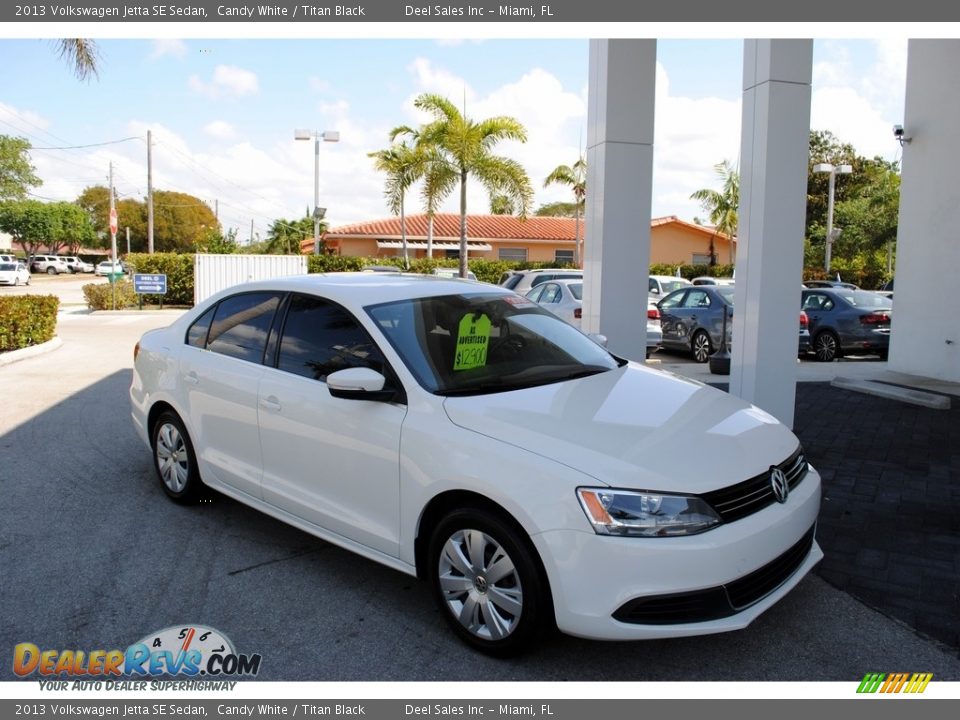 2013 Volkswagen Jetta SE Sedan Candy White / Titan Black Photo #1