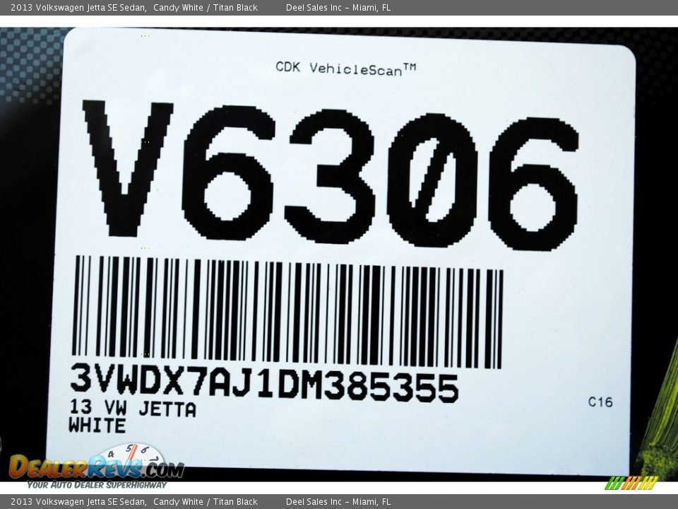 2013 Volkswagen Jetta SE Sedan Candy White / Titan Black Photo #20