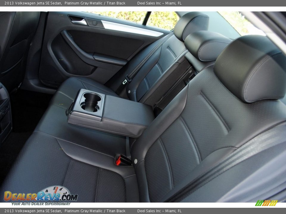 2013 Volkswagen Jetta SE Sedan Platinum Gray Metallic / Titan Black Photo #9