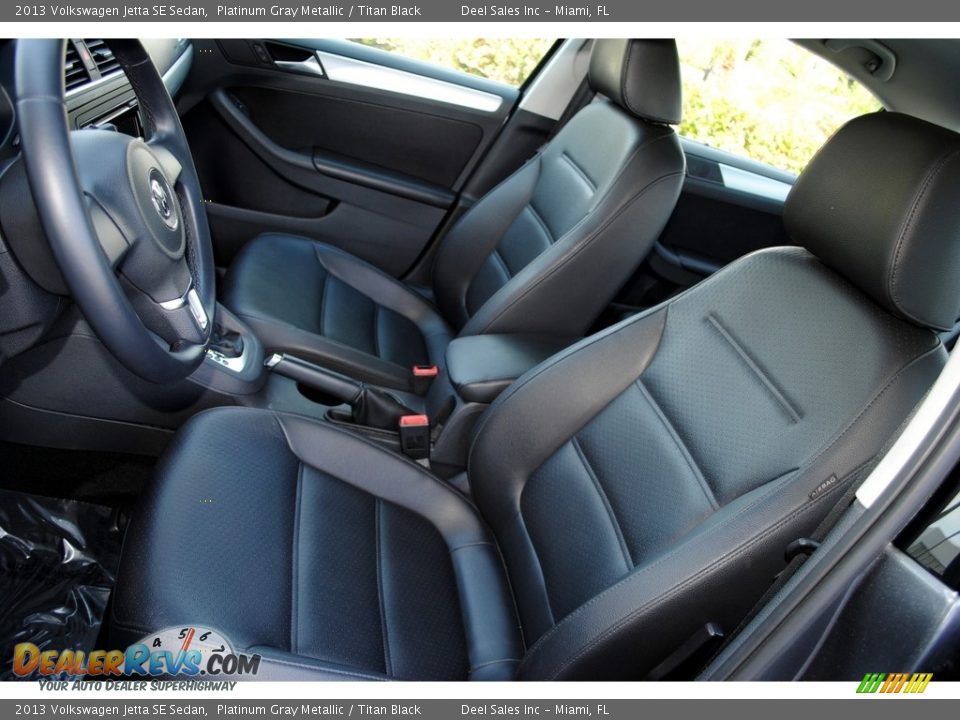 2013 Volkswagen Jetta SE Sedan Platinum Gray Metallic / Titan Black Photo #11