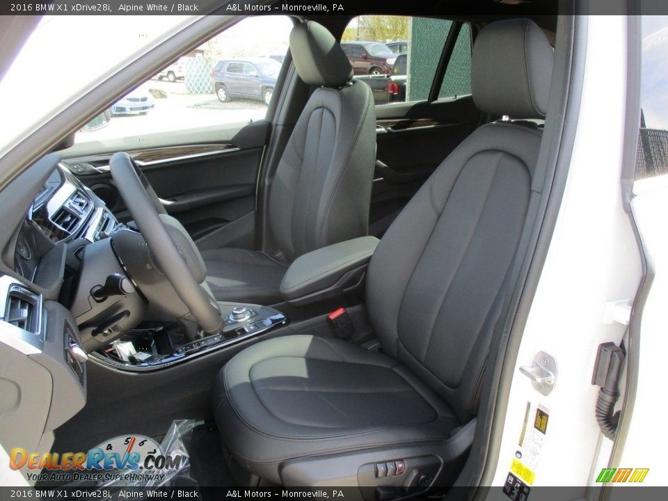 2016 BMW X1 xDrive28i Alpine White / Black Photo #12