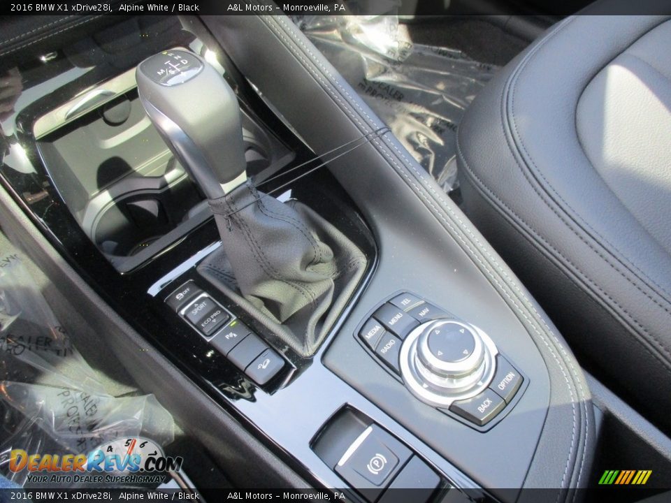 2016 BMW X1 xDrive28i Alpine White / Black Photo #17