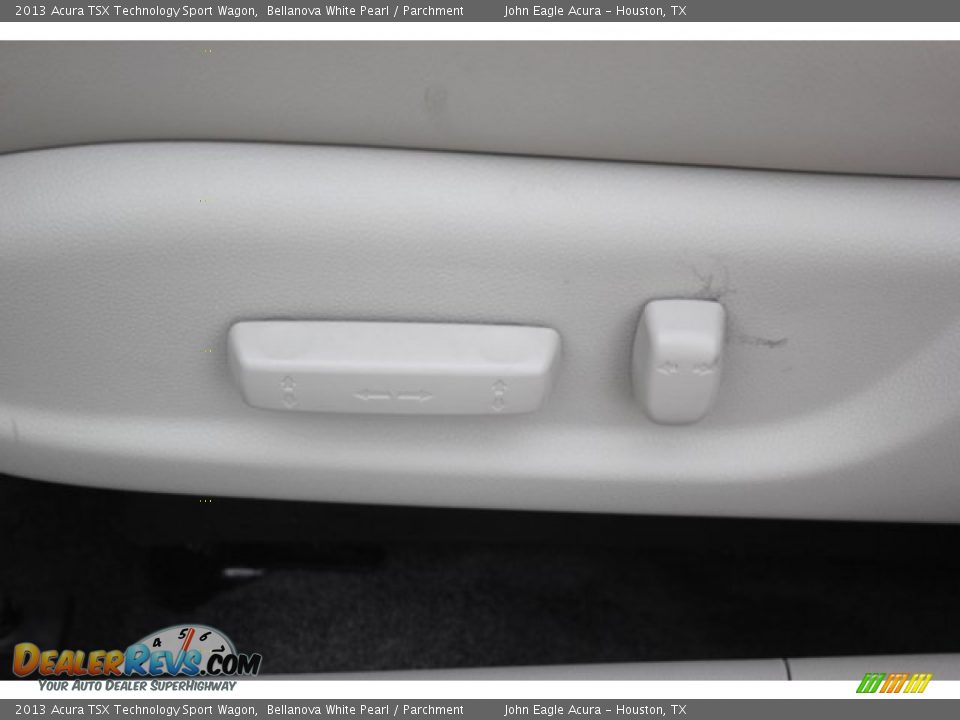 2013 Acura TSX Technology Sport Wagon Bellanova White Pearl / Parchment Photo #18