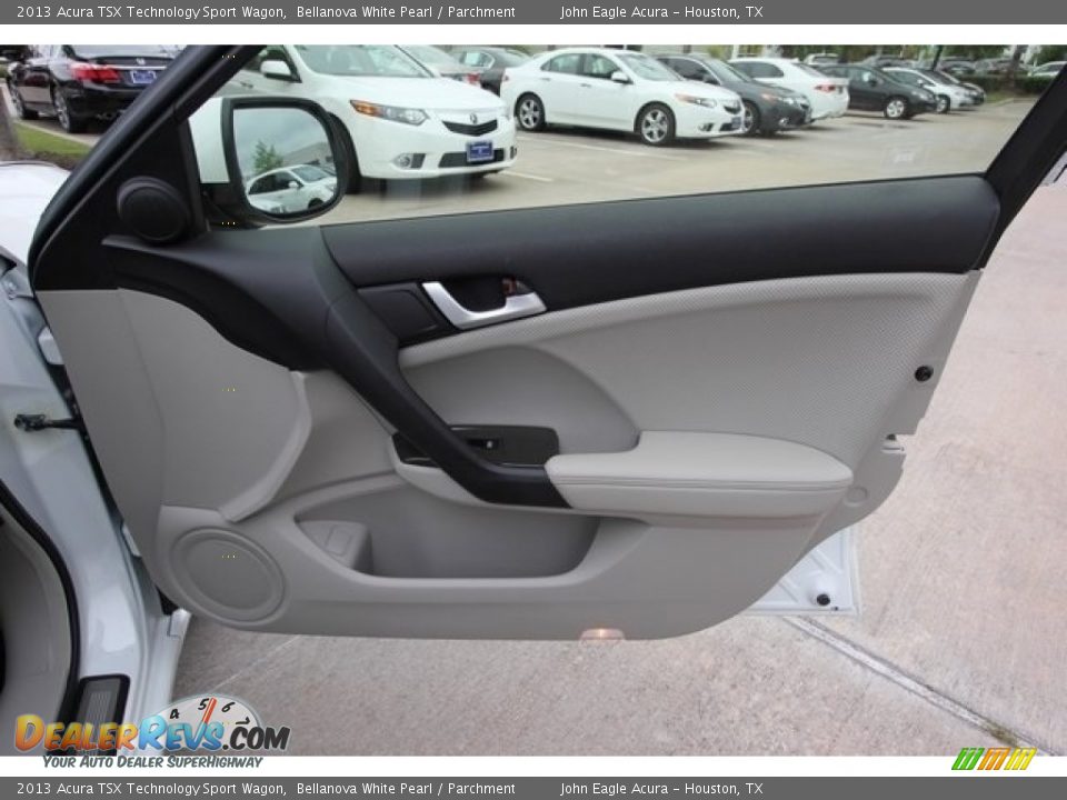 Door Panel of 2013 Acura TSX Technology Sport Wagon Photo #28