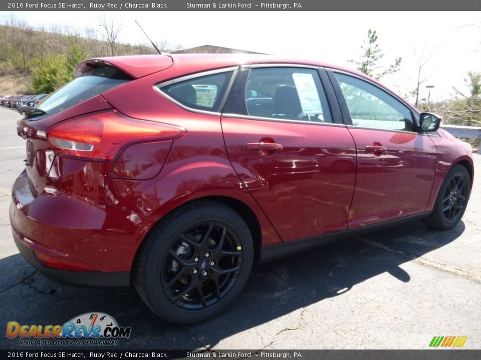 2016 Ford Focus SE Hatch Ruby Red / Charcoal Black Photo #2