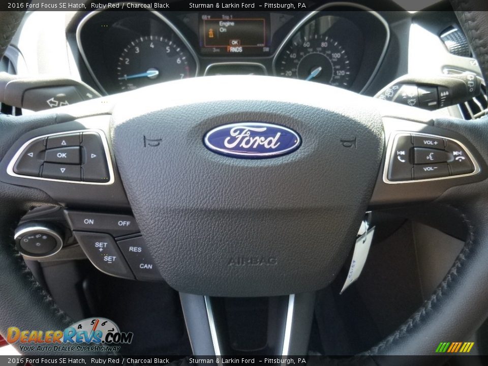 2016 Ford Focus SE Hatch Ruby Red / Charcoal Black Photo #13