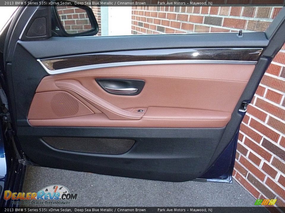 2013 BMW 5 Series 535i xDrive Sedan Deep Sea Blue Metallic / Cinnamon Brown Photo #17
