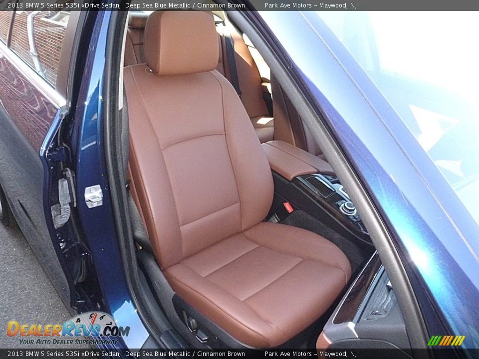 2013 BMW 5 Series 535i xDrive Sedan Deep Sea Blue Metallic / Cinnamon Brown Photo #18