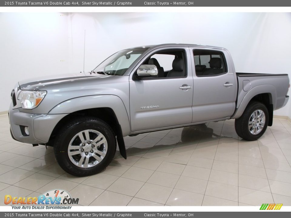 2015 Toyota Tacoma V6 Double Cab 4x4 Silver Sky Metallic / Graphite Photo #3