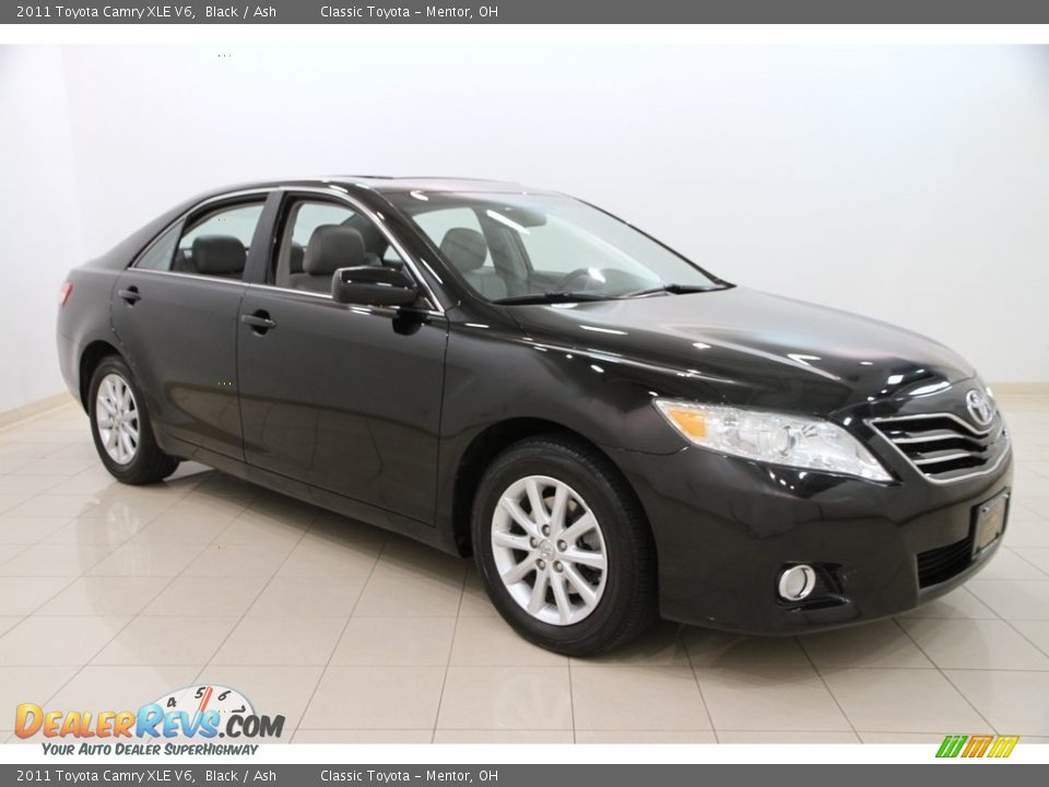 2011 Toyota Camry XLE V6 Black / Ash Photo #1