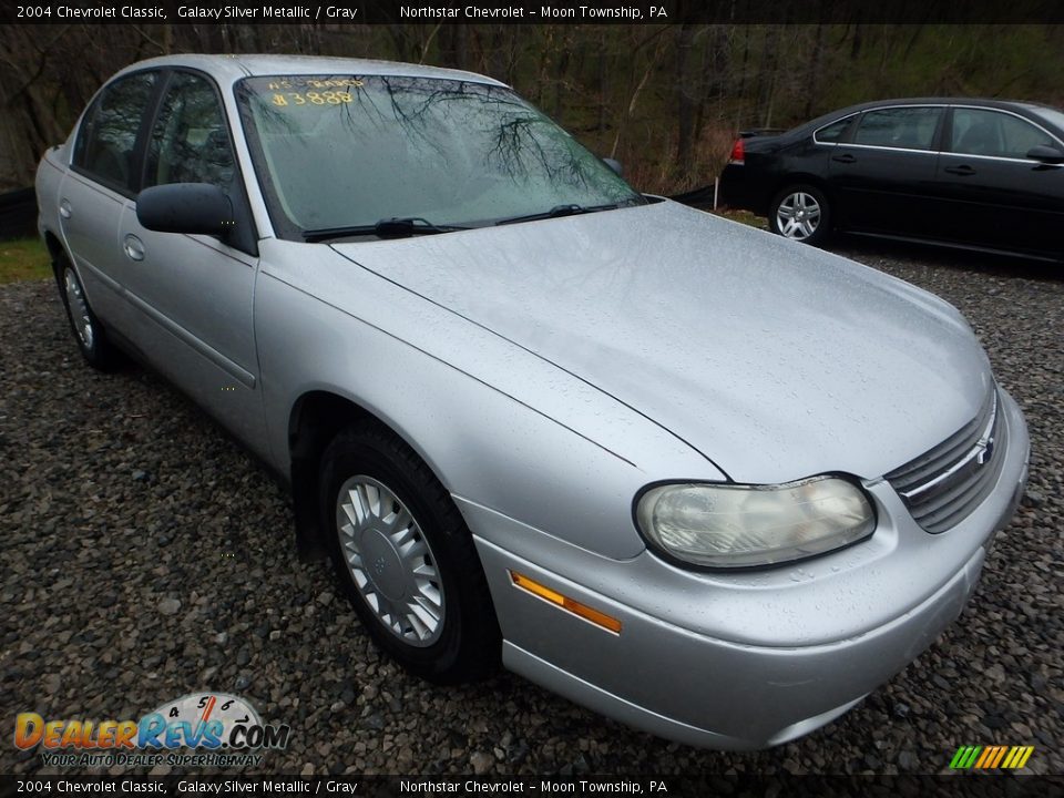 2004 Chevrolet Classic Galaxy Silver Metallic / Gray Photo #5