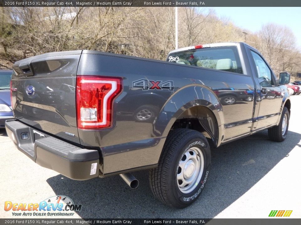 2016 Ford F150 XL Regular Cab 4x4 Magnetic / Medium Earth Gray Photo #4