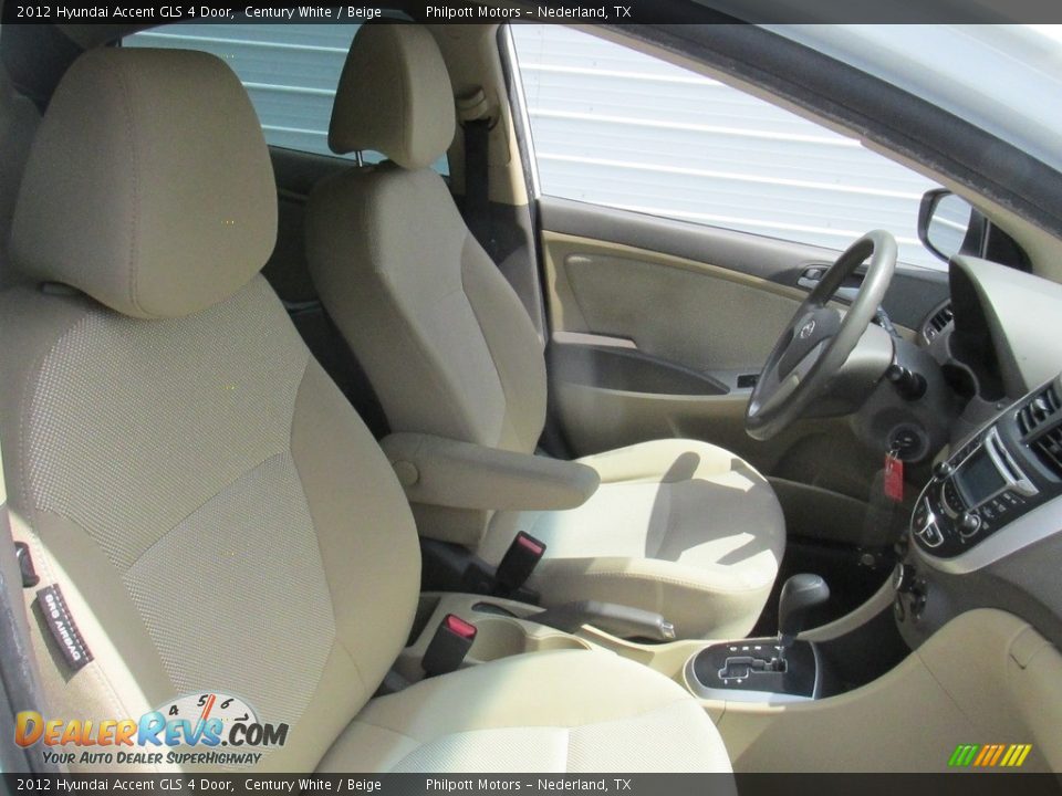 2012 Hyundai Accent GLS 4 Door Century White / Beige Photo #23
