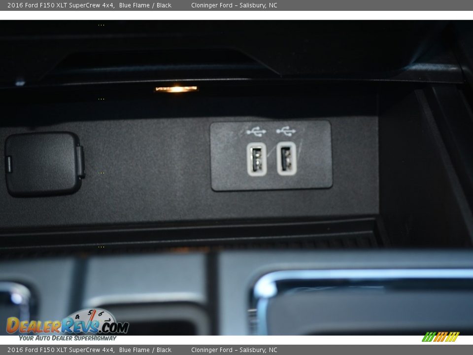 2016 Ford F150 XLT SuperCrew 4x4 Blue Flame / Black Photo #17