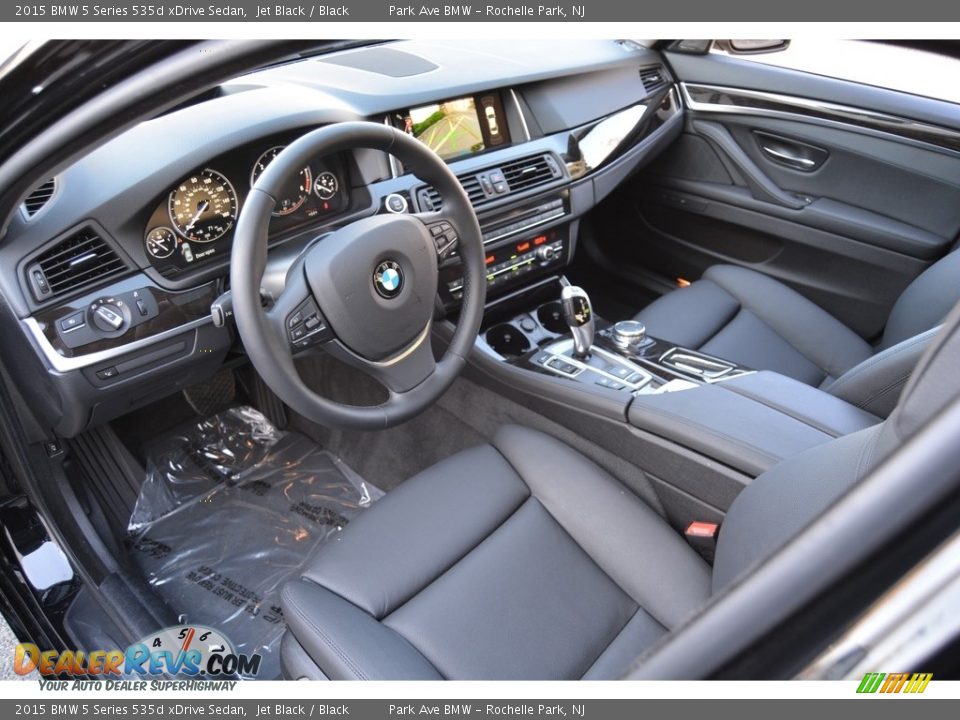 2015 BMW 5 Series 535d xDrive Sedan Jet Black / Black Photo #11