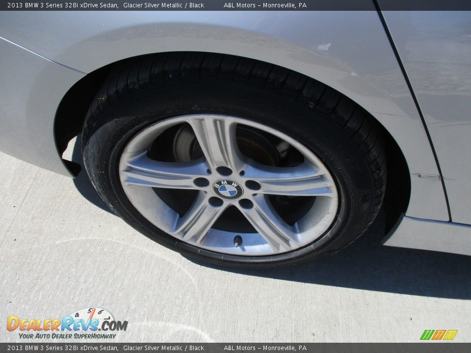 2013 BMW 3 Series 328i xDrive Sedan Glacier Silver Metallic / Black Photo #3