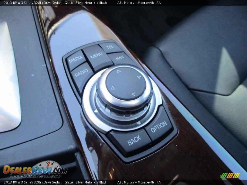 2013 BMW 3 Series 328i xDrive Sedan Glacier Silver Metallic / Black Photo #18
