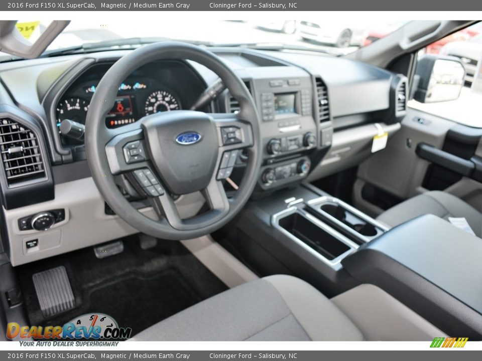 2016 Ford F150 XL SuperCab Magnetic / Medium Earth Gray Photo #5