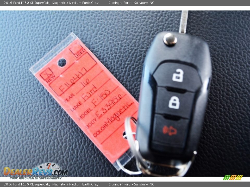 2016 Ford F150 XL SuperCab Magnetic / Medium Earth Gray Photo #10