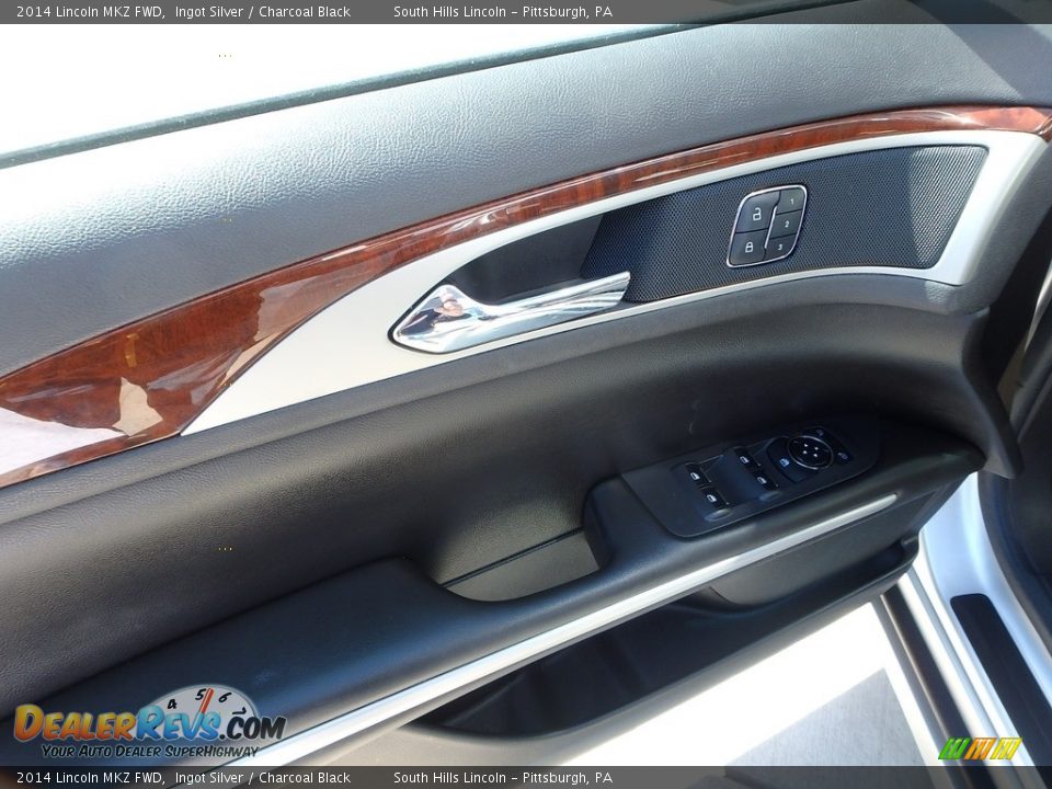 2014 Lincoln MKZ FWD Ingot Silver / Charcoal Black Photo #20