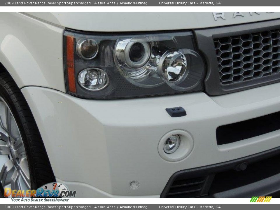 2009 Land Rover Range Rover Sport Supercharged Alaska White / Almond/Nutmeg Photo #13