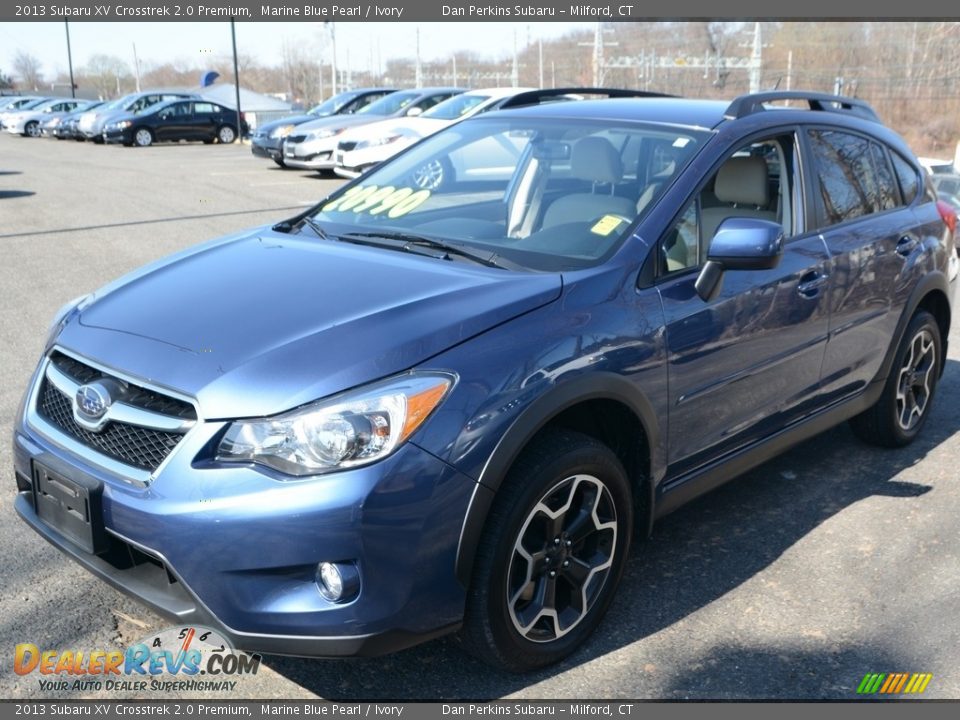 Front 3/4 View of 2013 Subaru XV Crosstrek 2.0 Premium Photo #3