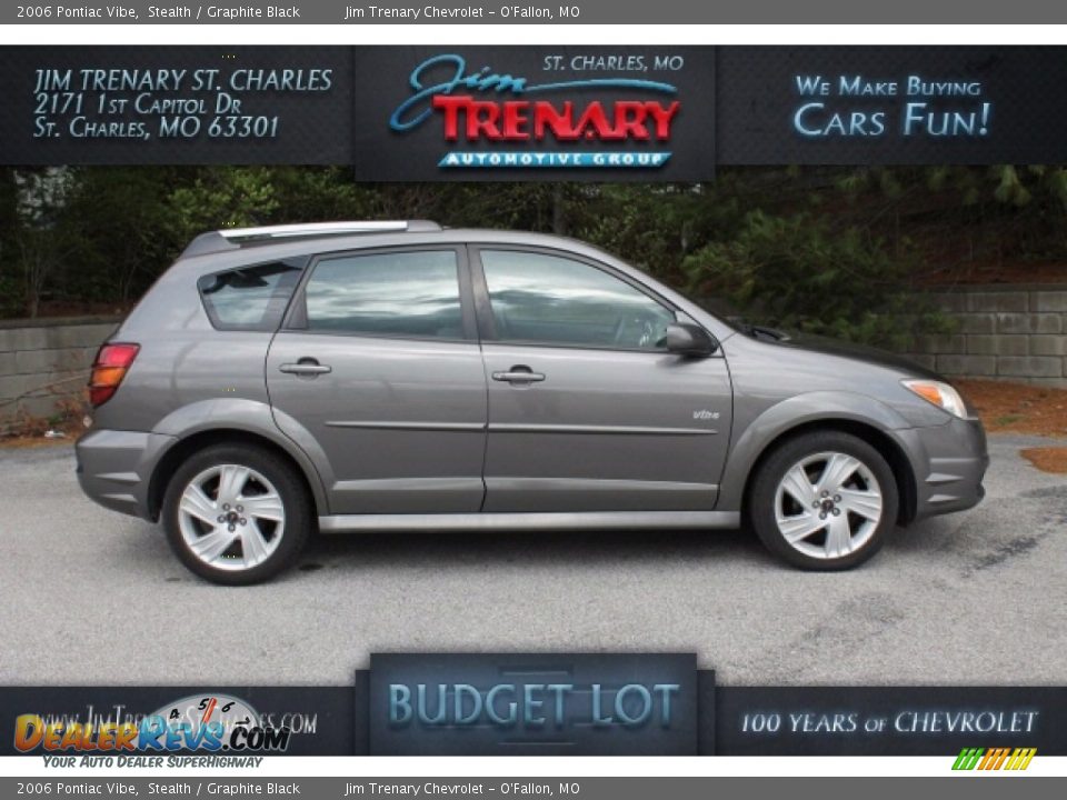 2006 Pontiac Vibe Stealth / Graphite Black Photo #1