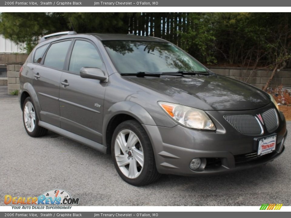 2006 Pontiac Vibe Stealth / Graphite Black Photo #2