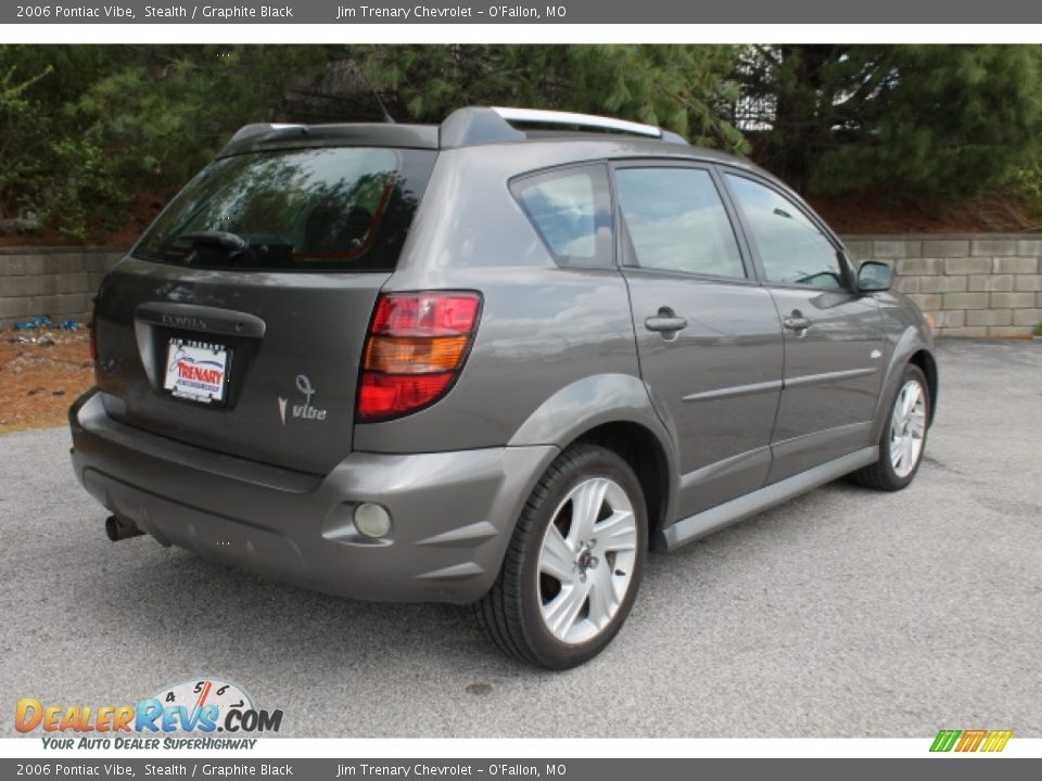 2006 Pontiac Vibe Stealth / Graphite Black Photo #3