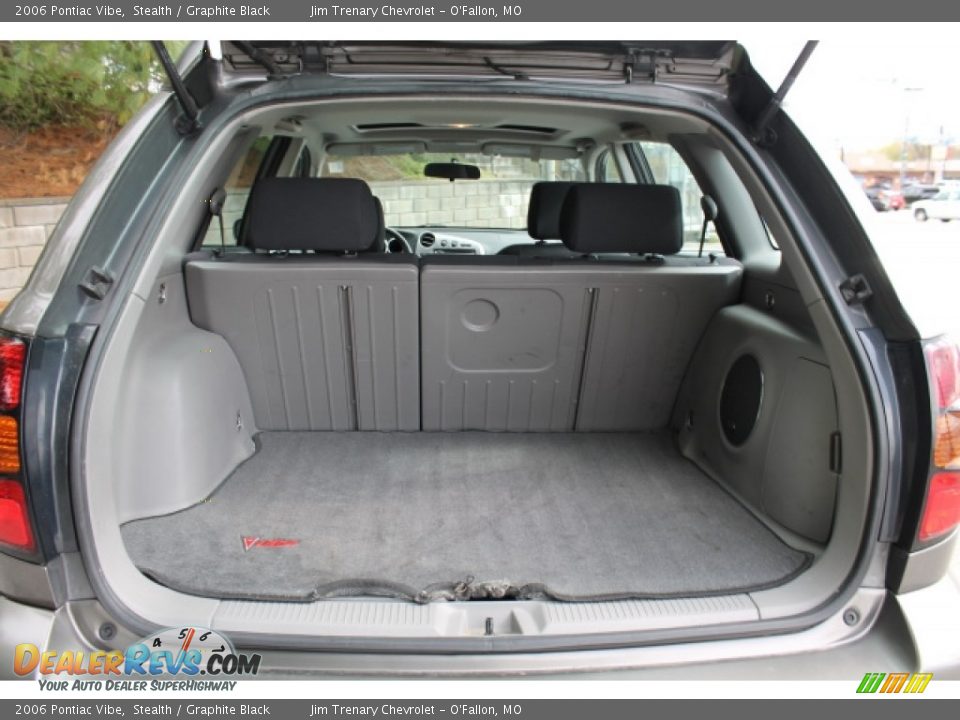 2006 Pontiac Vibe Stealth / Graphite Black Photo #5