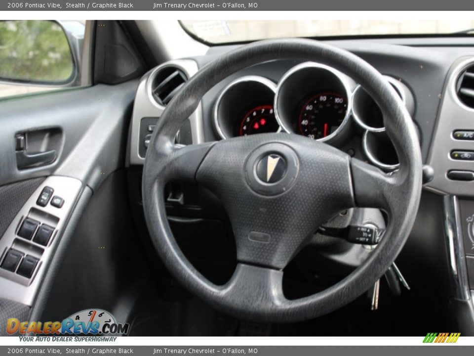 2006 Pontiac Vibe Stealth / Graphite Black Photo #11