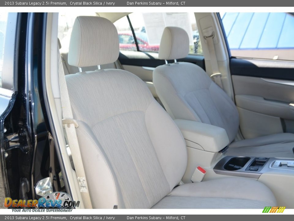 2013 Subaru Legacy 2.5i Premium Crystal Black Silica / Ivory Photo #17