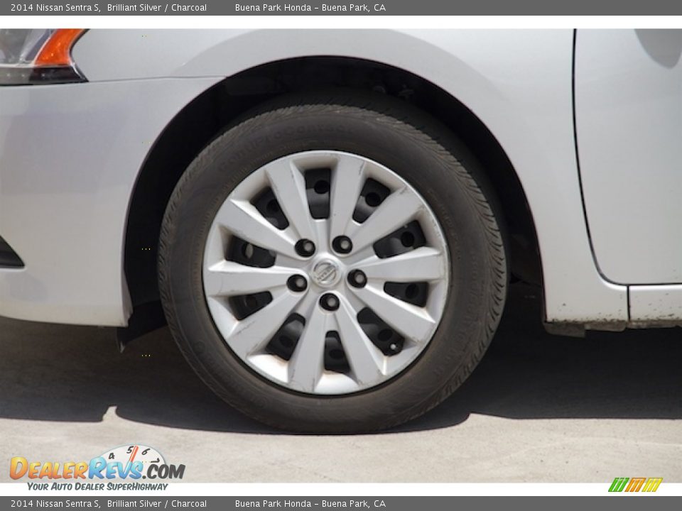 2014 Nissan Sentra S Brilliant Silver / Charcoal Photo #24