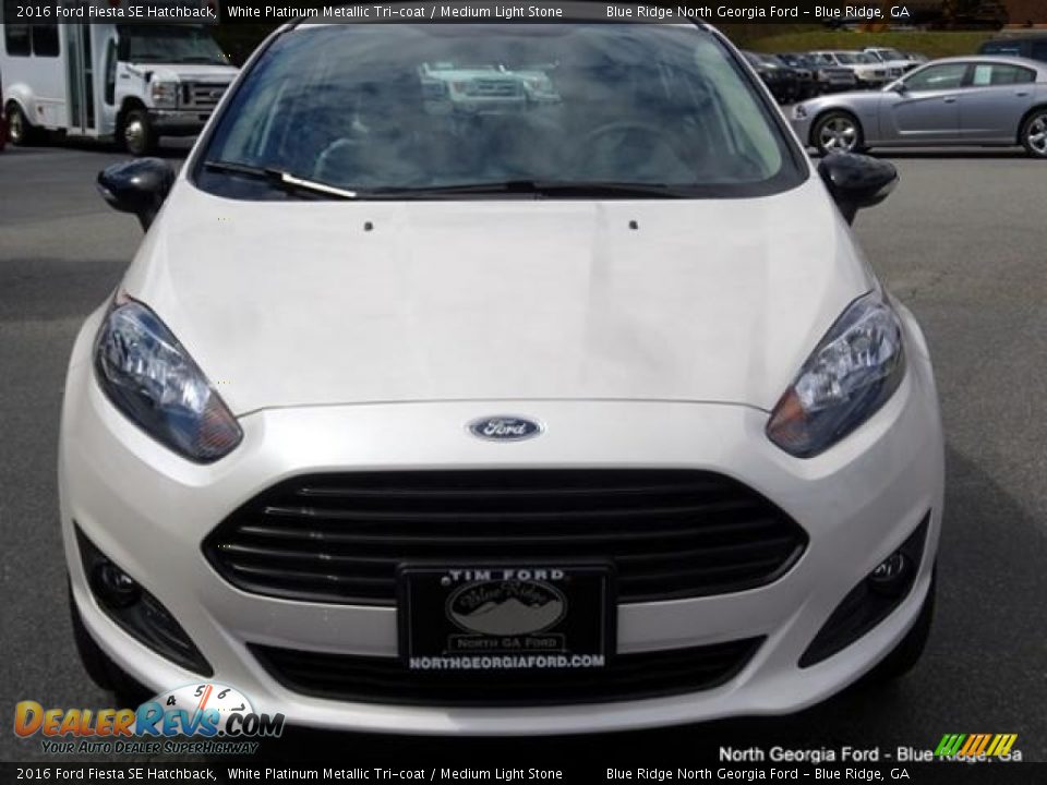 2016 Ford Fiesta SE Hatchback White Platinum Metallic Tri-coat / Medium Light Stone Photo #8