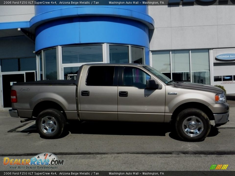 2006 Ford F150 XLT SuperCrew 4x4 Arizona Beige Metallic / Tan Photo #2