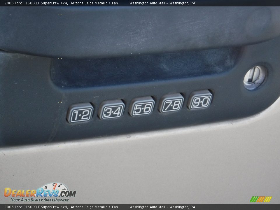 2006 Ford F150 XLT SuperCrew 4x4 Arizona Beige Metallic / Tan Photo #8