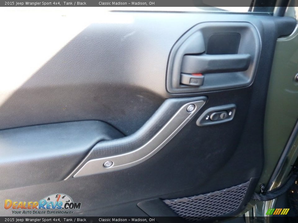 2015 Jeep Wrangler Sport 4x4 Tank / Black Photo #1